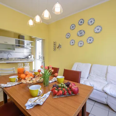 Villa Desenzanoloft Palm Garda Beach, With Garden, Barbecue And Pool Desenzano del Garda