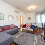 Desenzanoloft Palm Garda Official Partner Homes And By Marriott Bonvoy * Desenzano del Garda