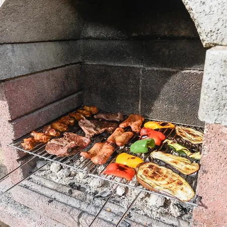 Desenzanoloft Palm Garda Beach, With Garden, Barbecue And Pool Willa