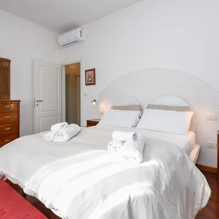 Desenzanoloft Palm Garda Beach, With Garden, Barbecue And Pool Willa Desenzano del Garda