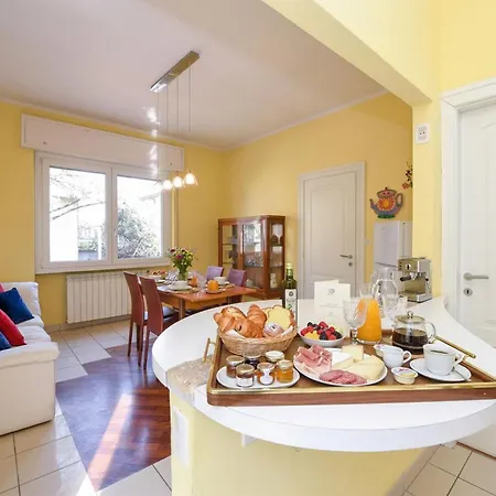 Desenzanoloft Palm Garda Official Partner Homes And By Marriott Bonvoy